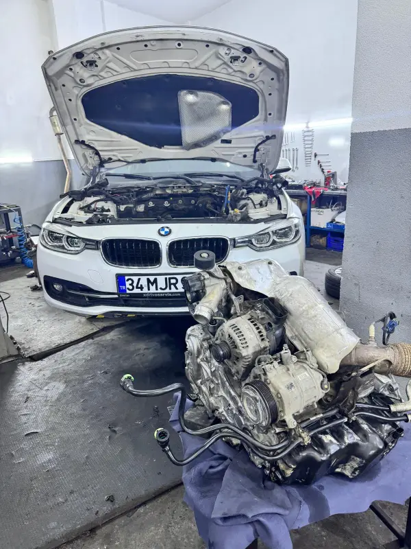 Oto servis çalışması