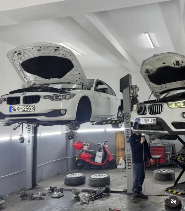 Oto servis çalışması