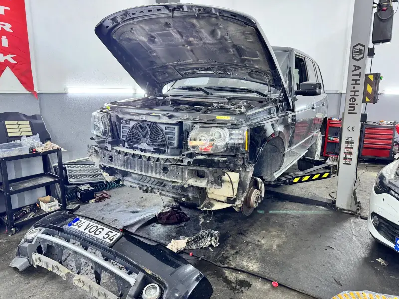 Oto servis çalışması