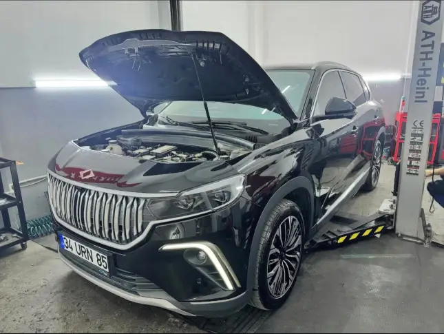 Oto servis çalışması