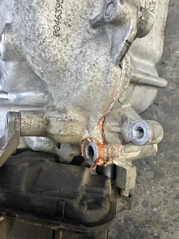 Oto servis çalışması